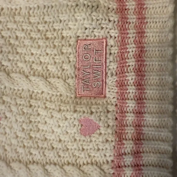 NEW Official Merch Taylor Swift “Lover” Cardigan (XS/S) - Picture 3 of 5